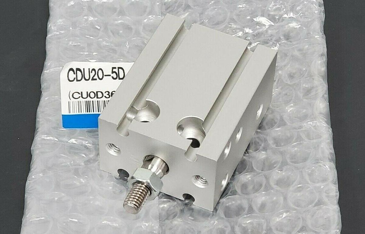 NEW SMC CDU20-5D PNEUMATIC CYLINDER 0.7MPA, CDU205D