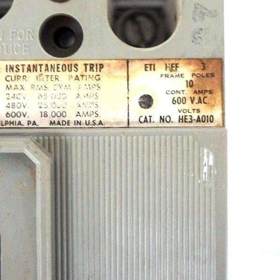 Used ITE SIEMENS HE3-A010 CIRCUIT BREAKER 10AMP 3POLE 600VAC