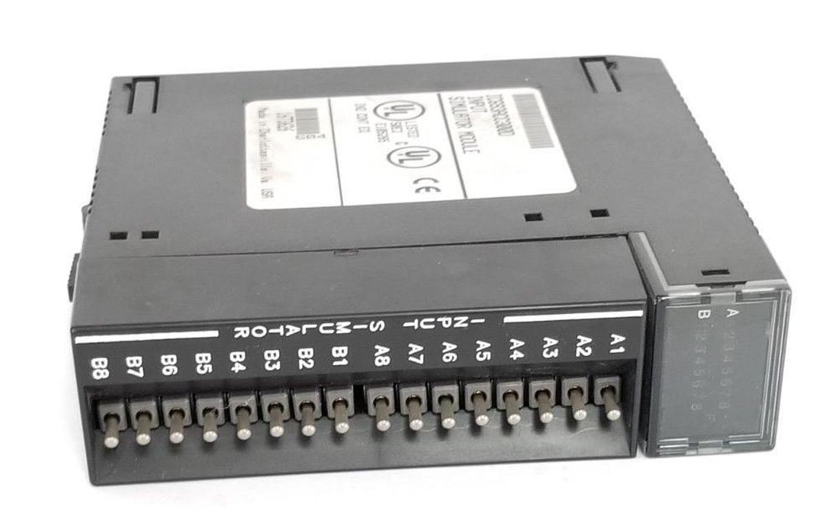 Used GE FANUC IC693ACC300D INPUT SIMULATOR MODULE