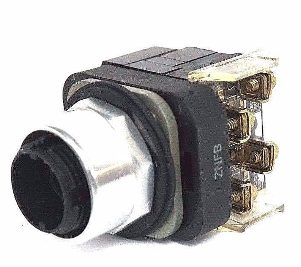 Used LOT OF 2 ALLEN BRADLEY 800T-PB16 PUSHBUTTON SER T, 40171-002-01 W/ 800T-XA SER D