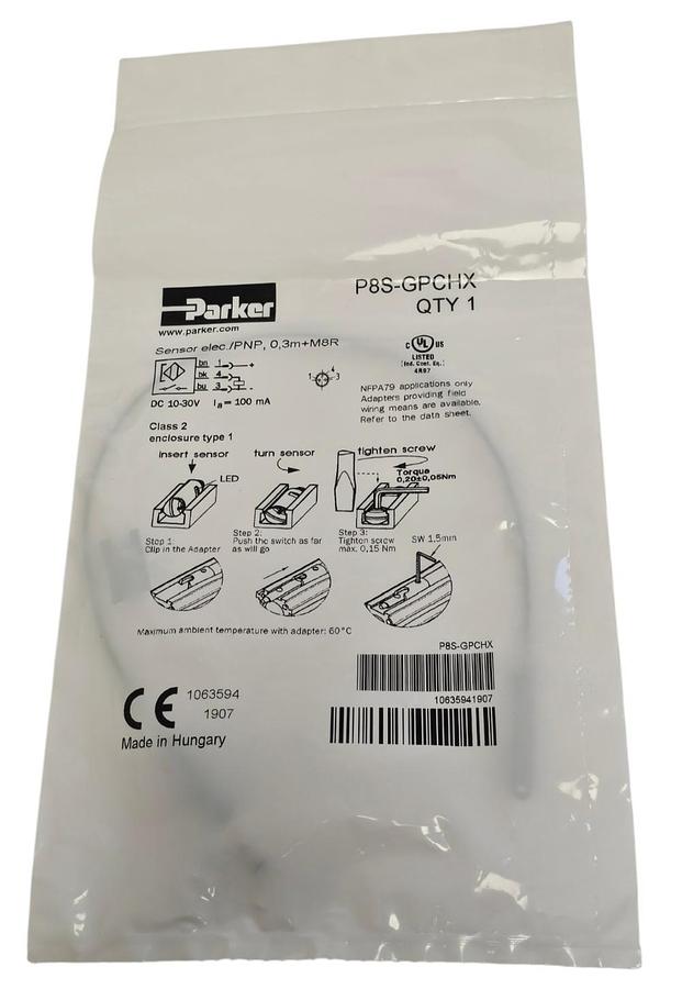 Used NEW PARKER P8S-GQCHX FLOW SENSOR PS8GQCHX 10...30V