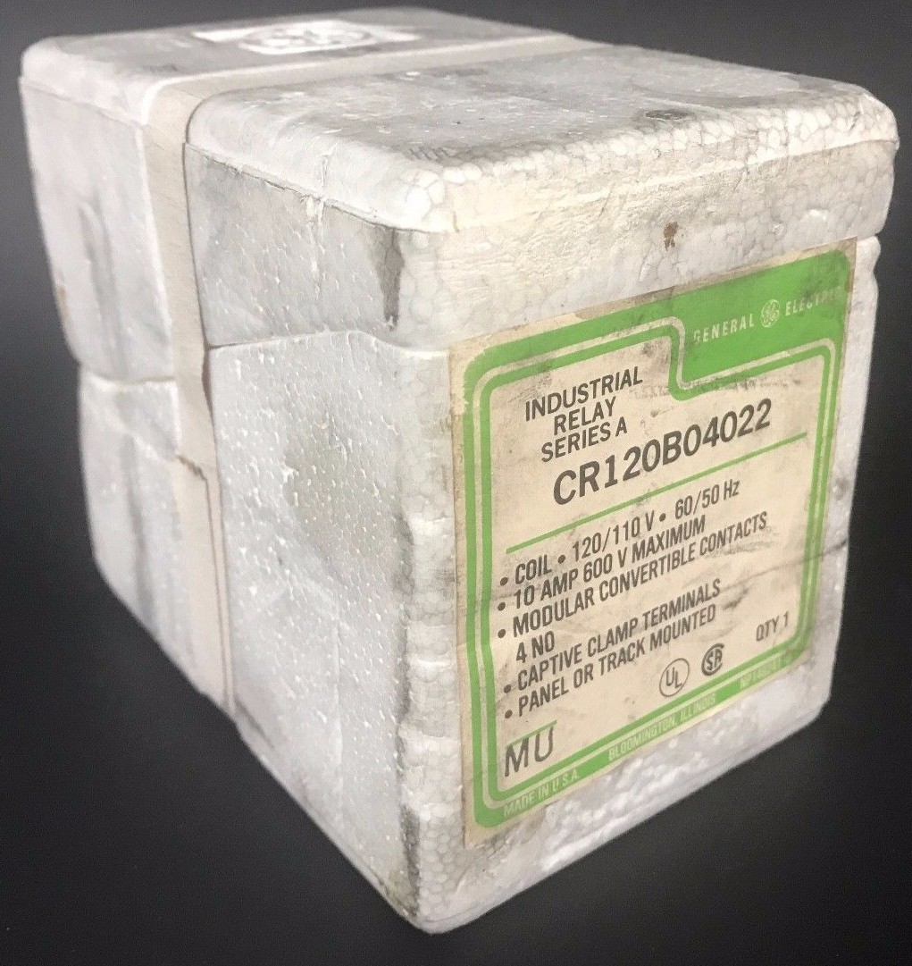 NIB GE GENERAL ELECTRIC CR120B04022 INDUSTRIAL RELAY SER. A, 120/110V COIL