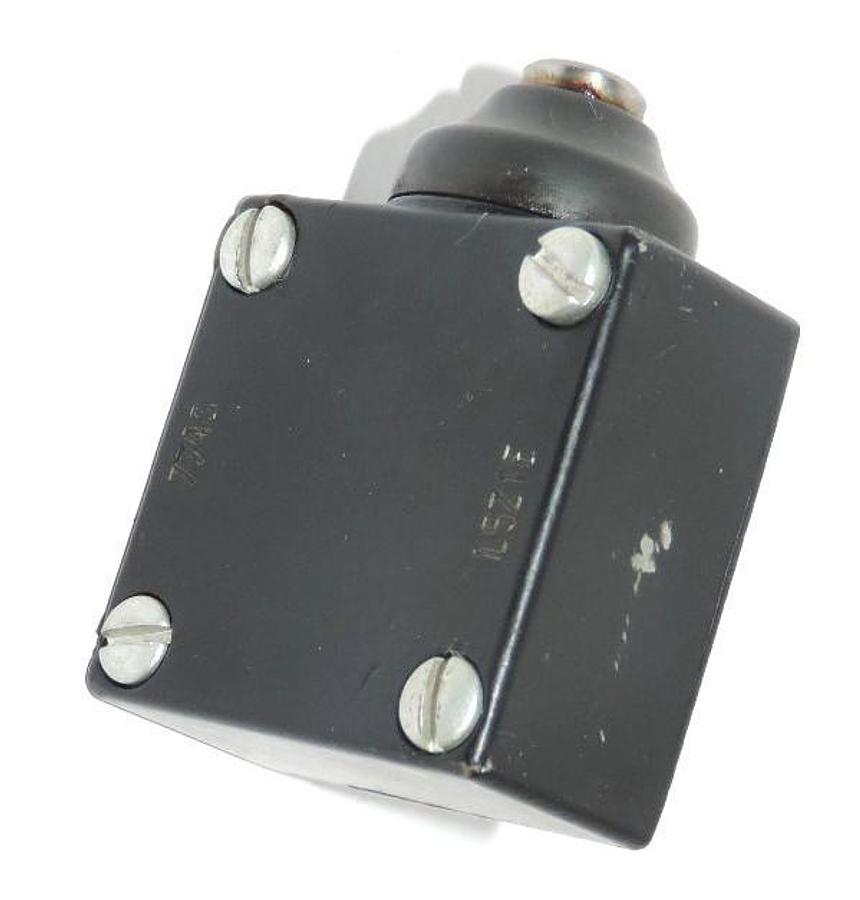 Used HONEYWELL LSZ-1E PLUNGER LIMIT SWITCH LSZ1E