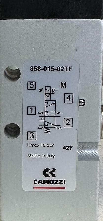 Used NEW CAMOZZI 358-015-02TF / 35801502TF 5/2-WAY SINGLE SOLENOID VALVE W/ U73 COIL