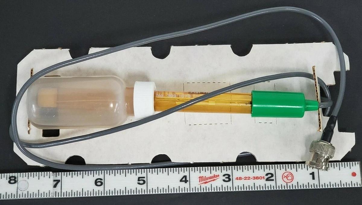 Used NIB MILLIPORE / BDH 309-1070-12 DOUBLE JUNCTION FLAT TIP PH PROBE 22801-WA 0-14