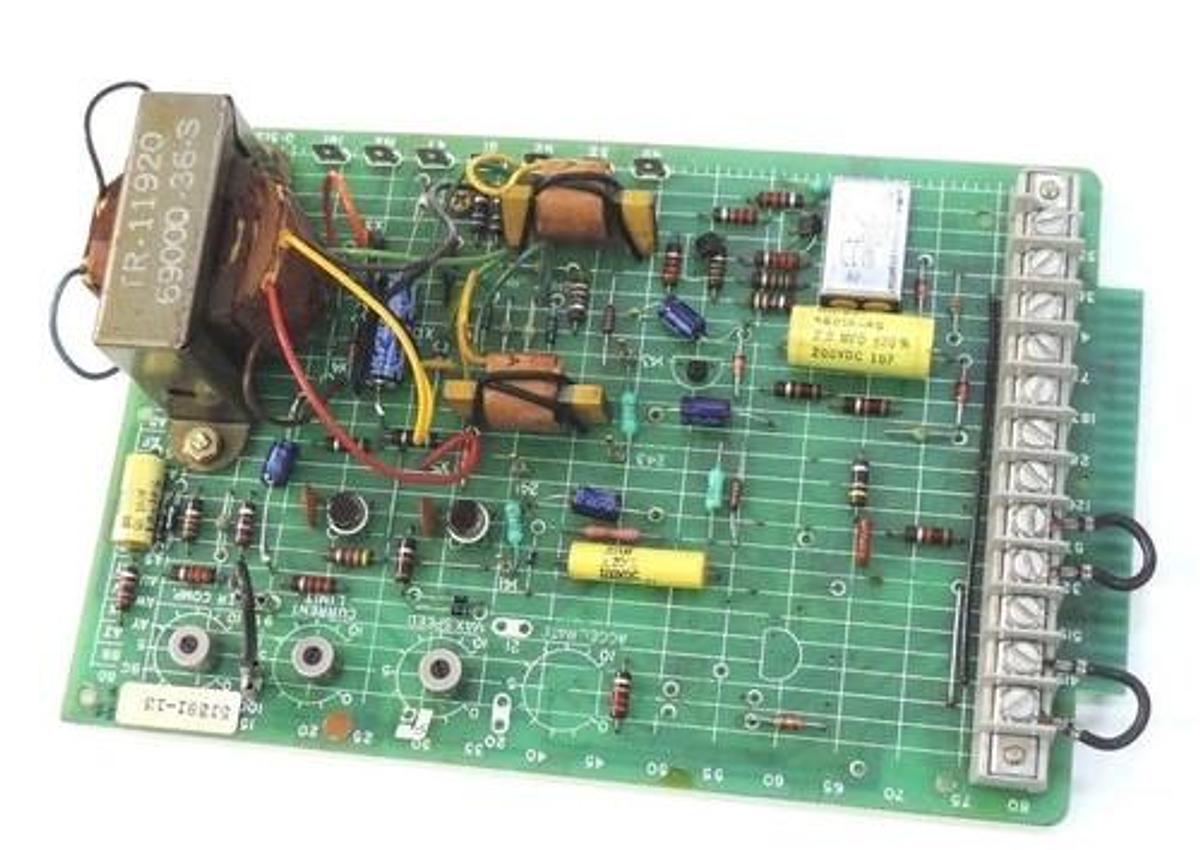 Used RELIANCE ELECTRIC 51381-13 CONTROLLER BOARD 5138113