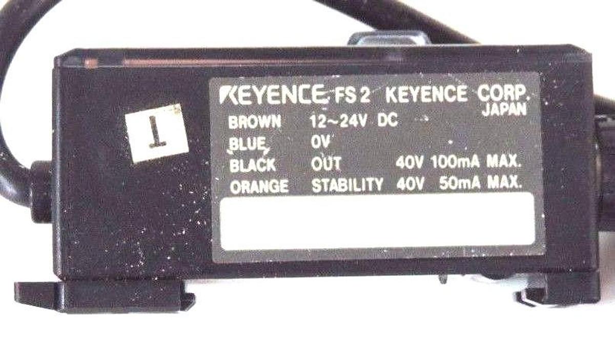 Used KEYENCE FS2-62 PHOTOELECTRIC AMPLIFIER FS262