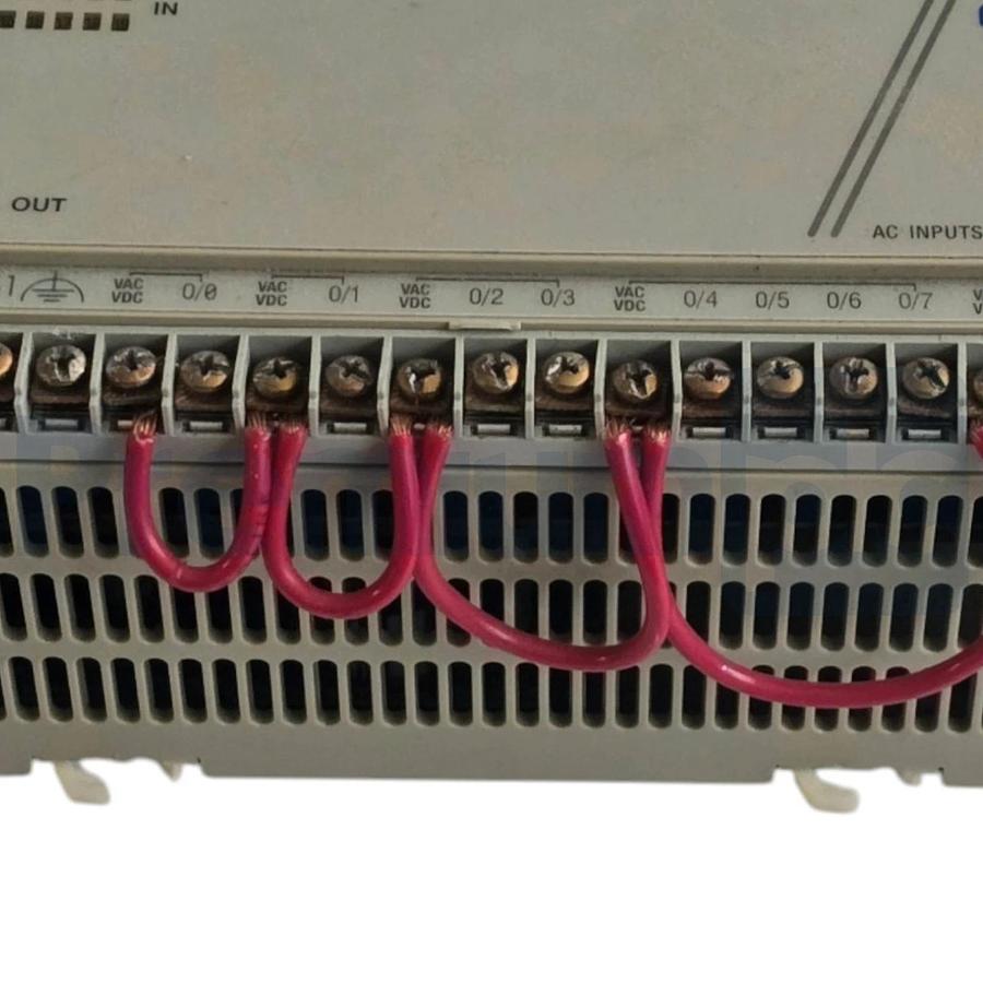 Used Allen Bradley 1761-L32AWA /D MicroLogix 1000 32-PT I/O Controller FRN 1.0 USPI