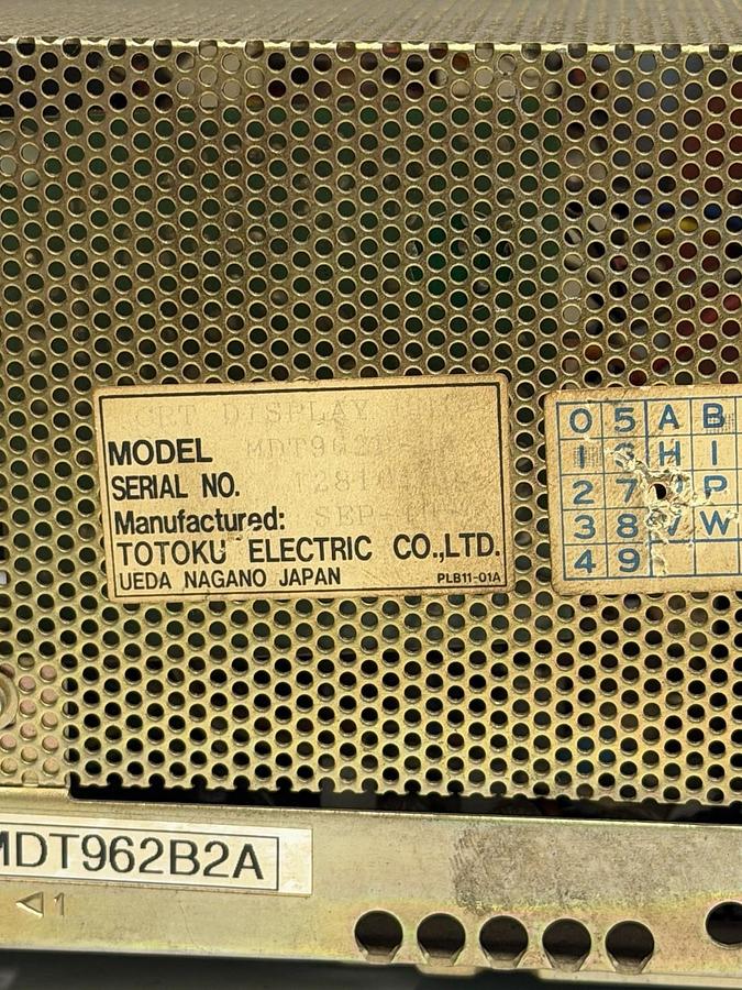 Used TOTOKU ELECTRIC MDT962B-1A CRT DISPLAY MONITOR 9'' MDT962B-1A