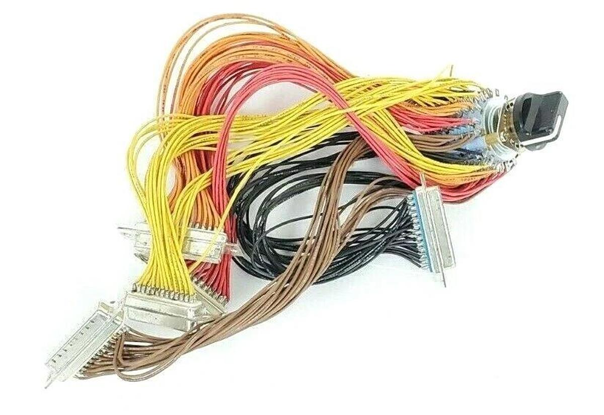 Used UNKNOWN MANUFACTURER DZ7122S 8001 CONTROL SWITCH, 4POS, PAT NO. 48910