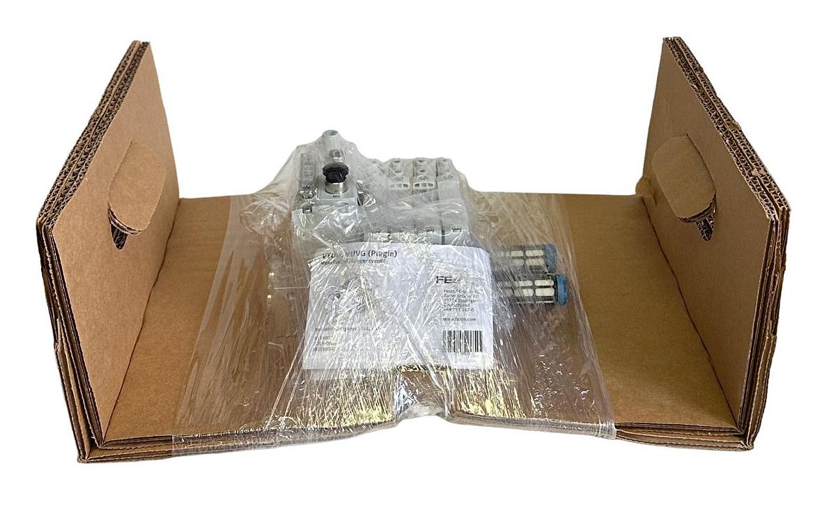 Used NEW FESTO VTUG-14-VRPT-B1T-Q8R-UR-Q6S-GQ8JJL PLUG-IN VALVE TERMINAL 573606
