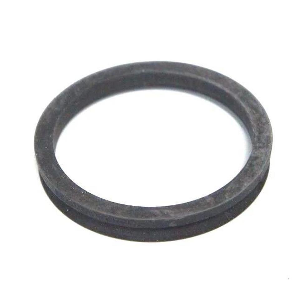Used LOT OF 2 NIB CHICAGO RAWHIDE 400600 OIL SEALS 2.480" X 2.965" X 0.280"