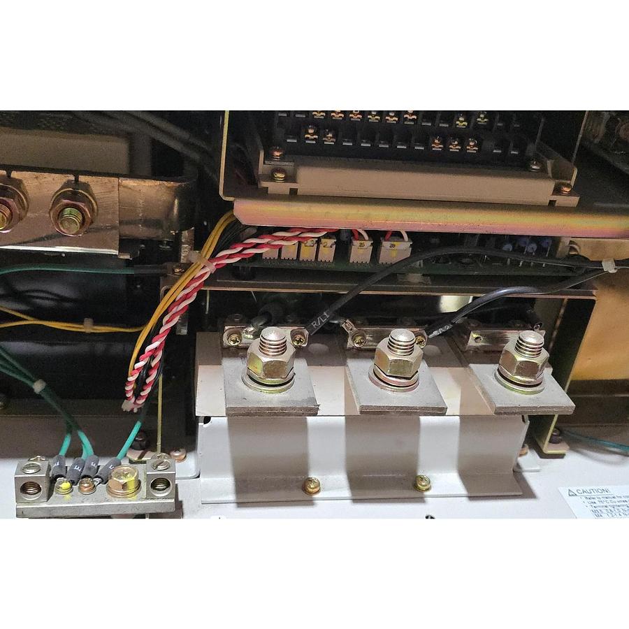 MAGNETEK / YASKAWA GPD515C-B224 SPEC: 41100CU GPD 515 AC DRIVE 150HP/460V NSNP