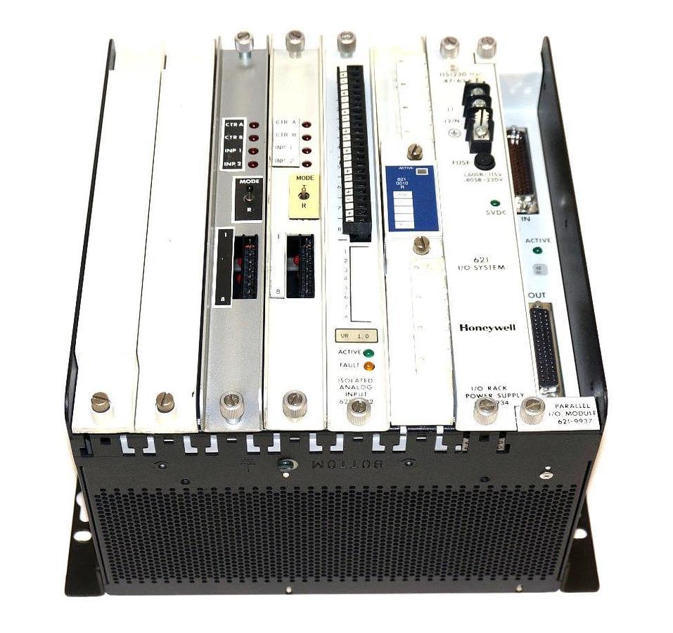 Used HONEYWELL 921-9991 IPC I/O RACK W/ 04E-00241-00, 621-0022, 621-0010R, 621-9934