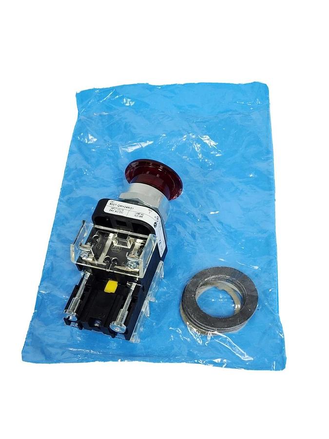 Used NEW ALLEN BRADLEY 800T-QMH24RG1 /T ILLUMINATED PUSH BUTTON 24V RED 800TQMH24RG1