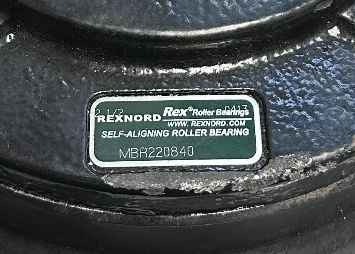 REXNORD MBR220840 SELF-ALIGNING ROLLER BEARING / SPROCKET ASSEMBLY 2-1/2'' NSNP
