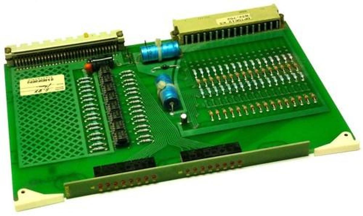Used HEINEN ELEKTRONIK OPTOE12 K3 832.752 PC BOARD 60922-7.4