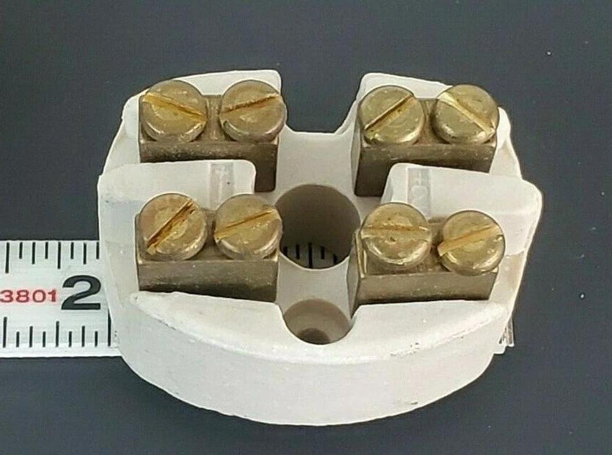 Used LOT OF 5 GENERIC 356504 CERAMIC TERMINAL BLOCKS