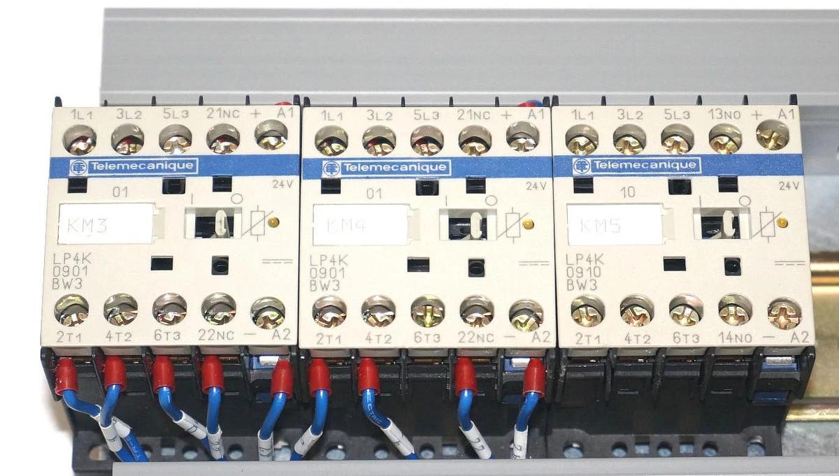 Used NEW FANUC A05B-2351-C310 I/O PSU UNIT W/ LAMBDA EWS300P-24, A05B2351C310