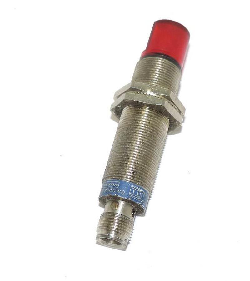 Used TELEMECANIQUE XU1N18PP340WD PHOTOELECTRIC SENSOR 24V