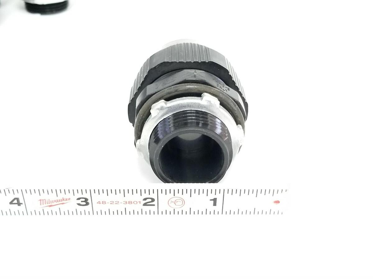 Used LOT OF 9 NEW THOMAS & BETTS FNMC-B ONLY LIQUID TIGHT BLACK CONNECTORS 1'' IN.
