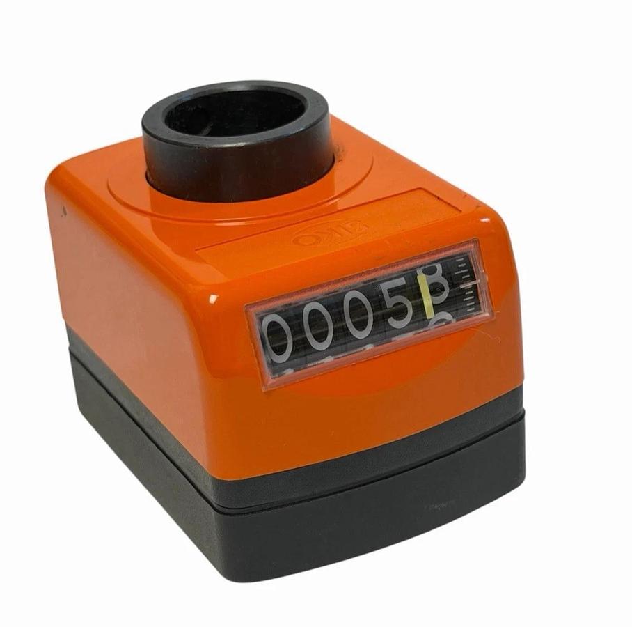 Used SIKO 0904S-40-1-I-20-ZP 5-DIGIT MECHANICAL DIGITAL POSITION INDICATOR