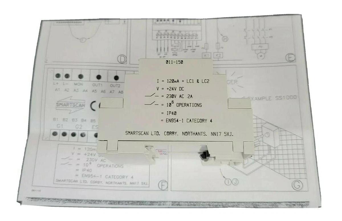 NEW SMARTSCAN 011-150 LIGHT CURTAIN 011150, 24V DC 011150