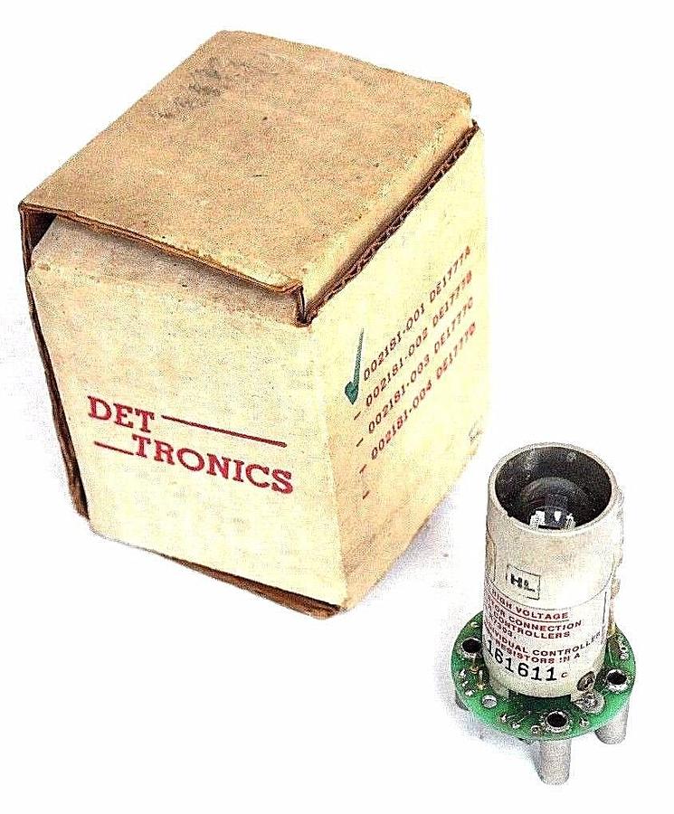 Used NEW DET TRONICS DE1777AT UV SENSOR MODULE 002181-01, 002326-01 REV. A