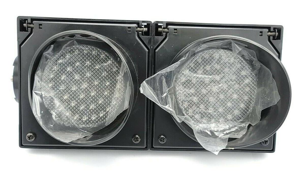 Used NEW LIGHTS TO GO LCC NB100 LED LIGHT 3.4VA 10-30VDC 120DEG IP54