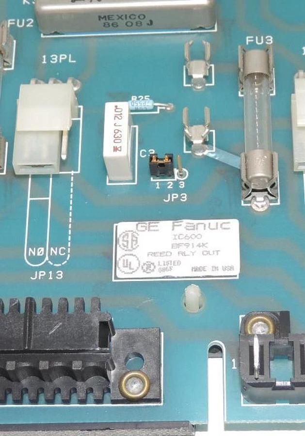 Used GE FANUC IC600-BF914K OUTPUT MODULE REED RELAY FAB. NO. 44A723655-001 R01/1