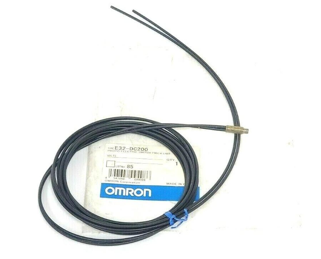 Used NEW OMRON E32-DC200 PHOTO ELECTRIC SWITCH FIBER UNIT 2M (NO HARDWARE)