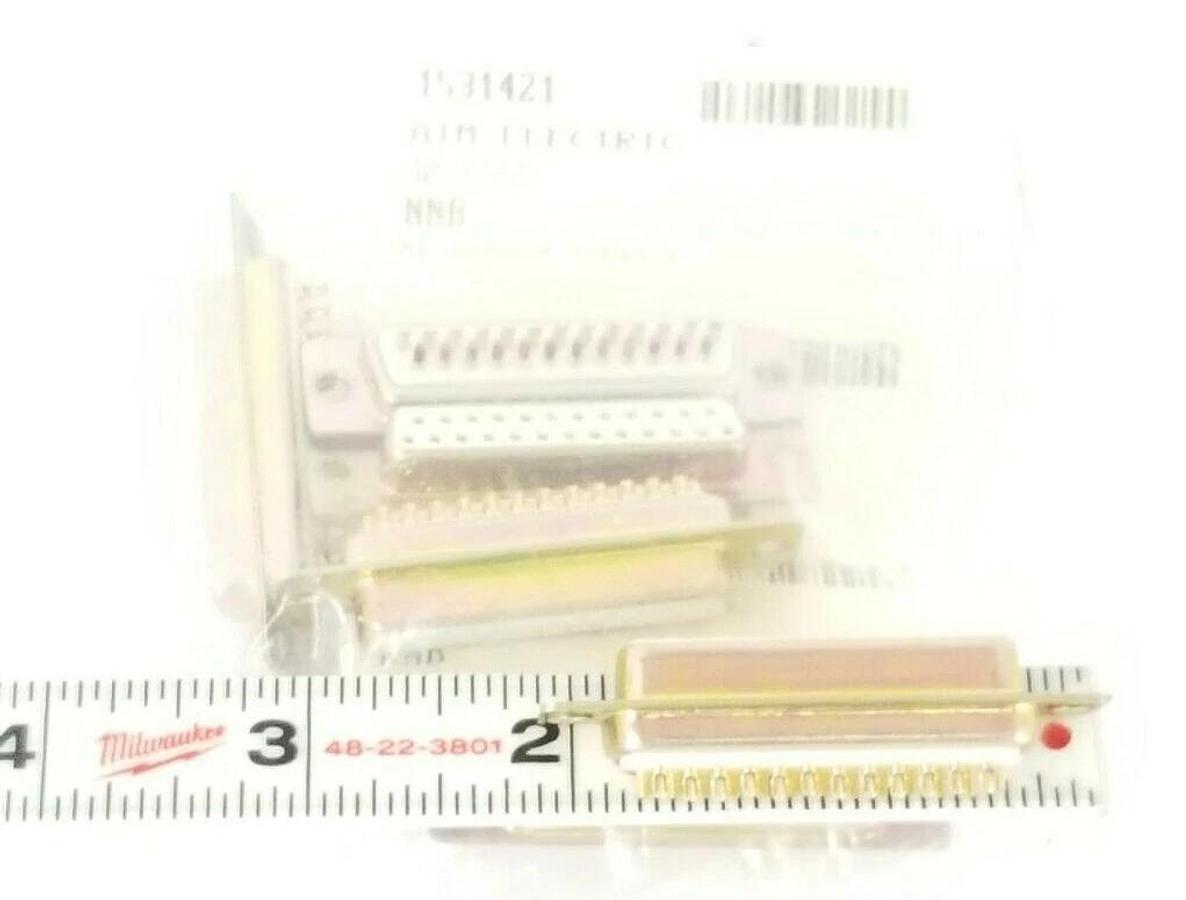 LOT OF 7 NEW AIM ELECTRIC 40-9725S FEMALE D-SUB CONNECTORS 25-PIN 409725S