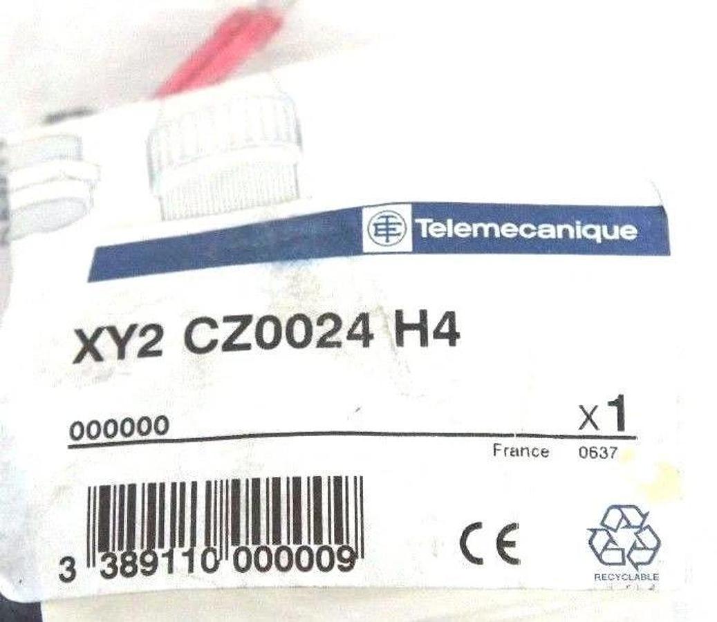 Used NEW TELEMECANIQUE XY2-CZ0024-H4 CABLE PULL SWITCH 240VAC XY2CZ0024H4