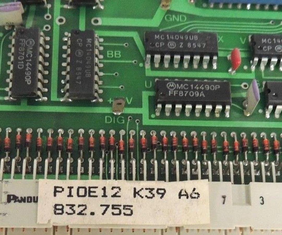 Used HEINEN ELEKTRONIK PIOE12-K39 A6 832.755 PC BOARD PIOE12K39