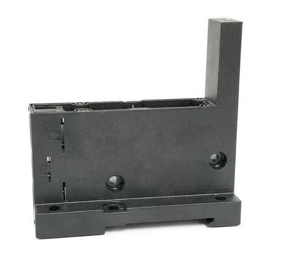 NEW FESTO CPA10-EPR END BLOCK RIGHT HAND FOR VALVE MANIFOLD
