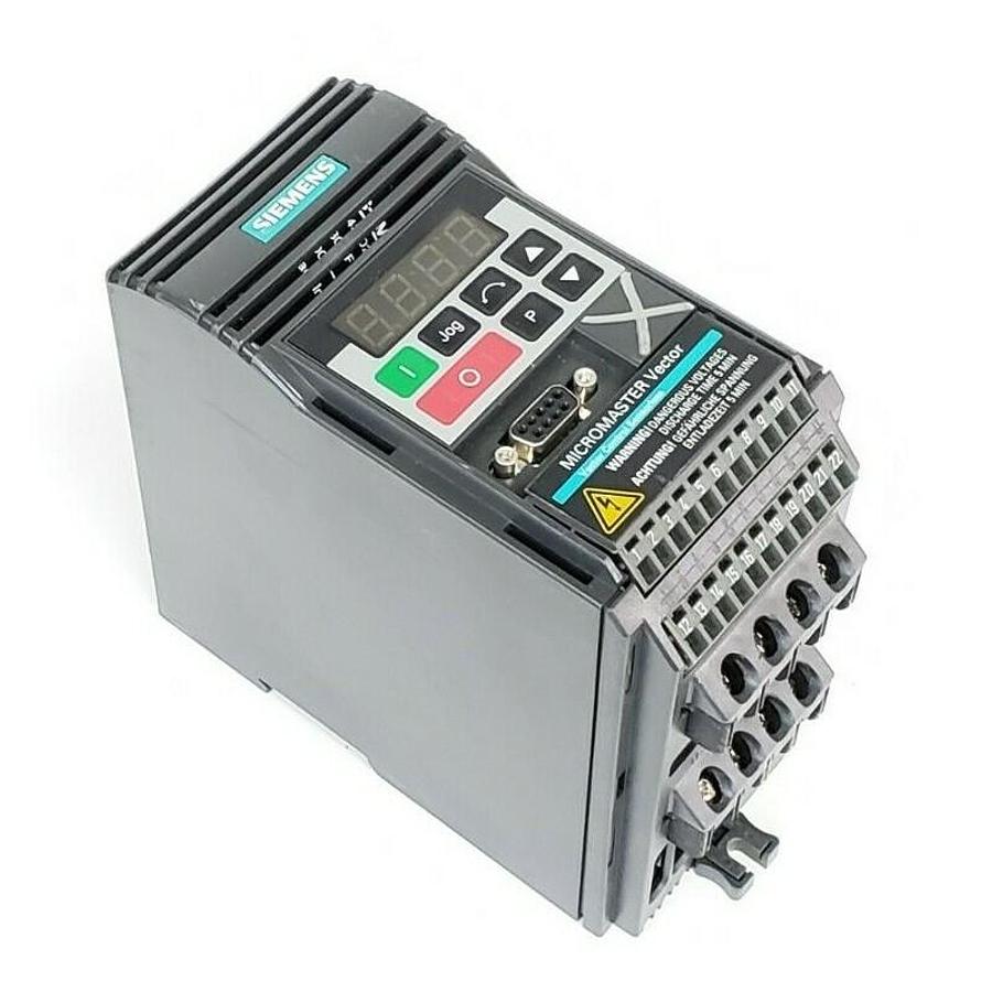 Used SIEMENS 6SE3211-5CA40 AC DRIVE MICROMASTRER 0.33 HP 230 VAC
