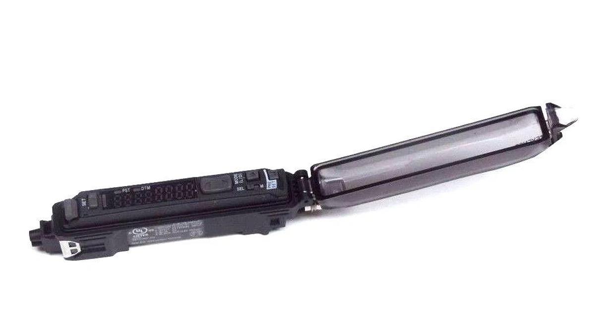 Used KEYENCE FS-N15CP DIGITAL FIBER OPTIC AMPLIFIER FSN15CP