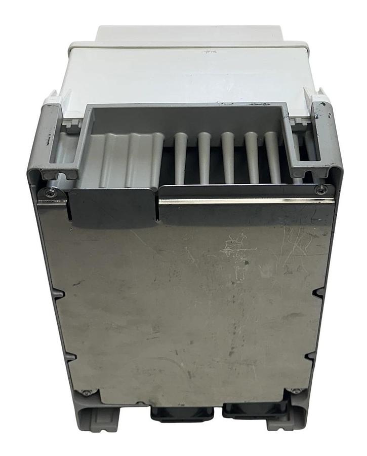Used ALLEN BRADLEY 20AD027C3AYNANNN /A PowerFlex 70 AC DRIVE 15kW/20HP 480V USNP