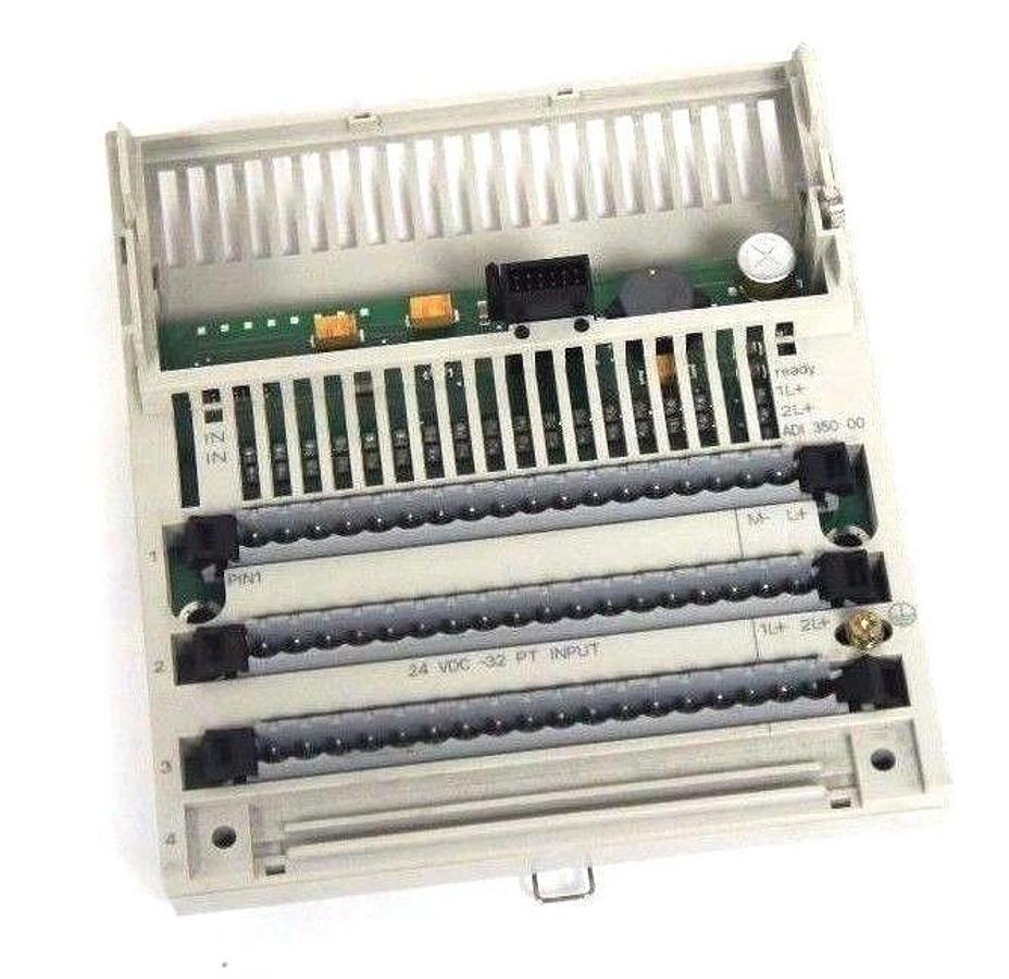 Used MODICON TSX MOMENTUM 170ADI35000 I/O BASE 24VDC-32OT IN, PV: 02, RL: 13