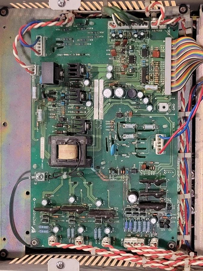Used OMRON CIMR-G3U5011 SYSDRIVE 3G3IV INVERTER 3-PHASE AMPS: 21 W/ JVOP-100