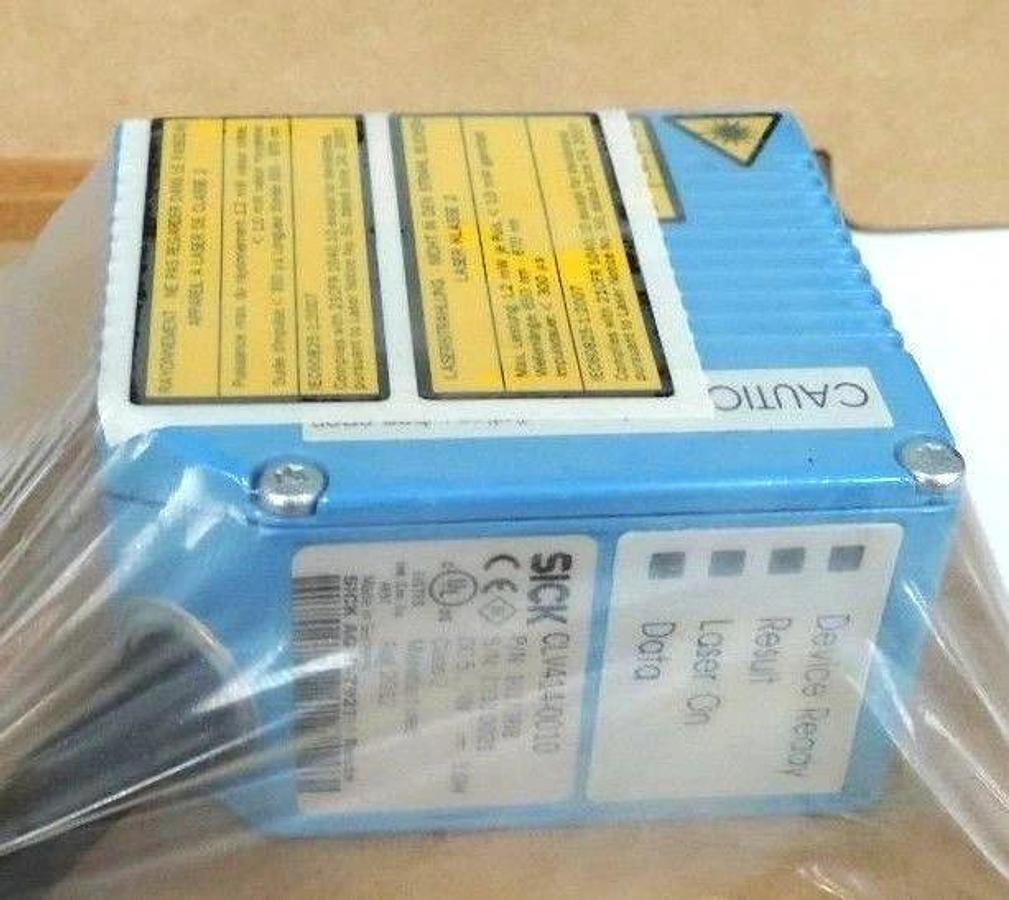 NEW SICK OPTIC CLV414-0010 BARCODE SCANNER PN 1017368 SOFTWARE 9048760 V1.70