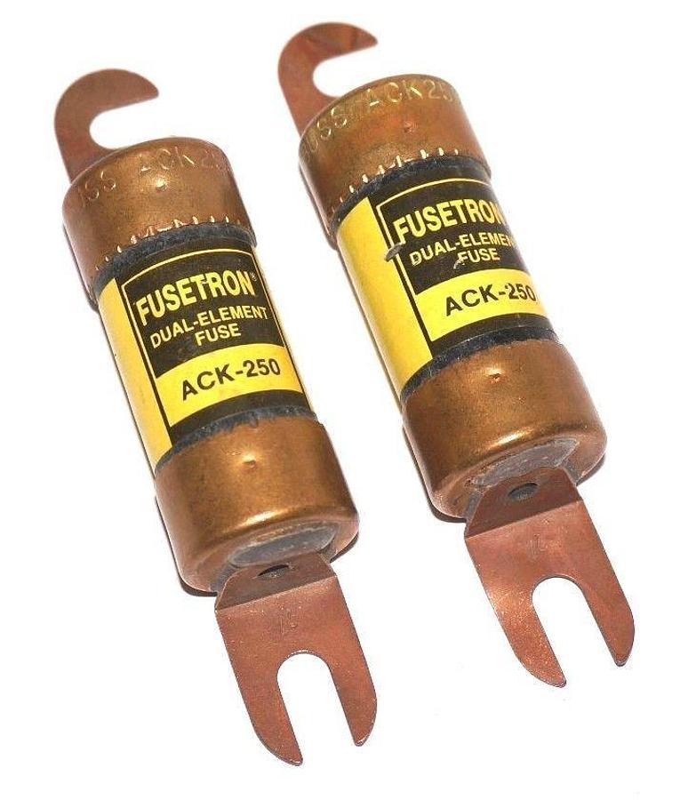 Used LOT OF 2 FUSETRON ACK-250 DUAL ELEMENT FUSES ACK250