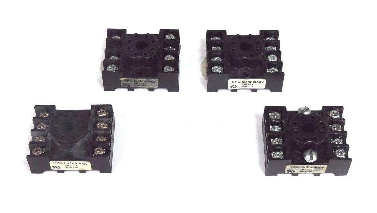 Used LOT OF 4 SPC TECHNOLOGIES SMS1-21 RELAY SOCKETS 300V 10A SMS121