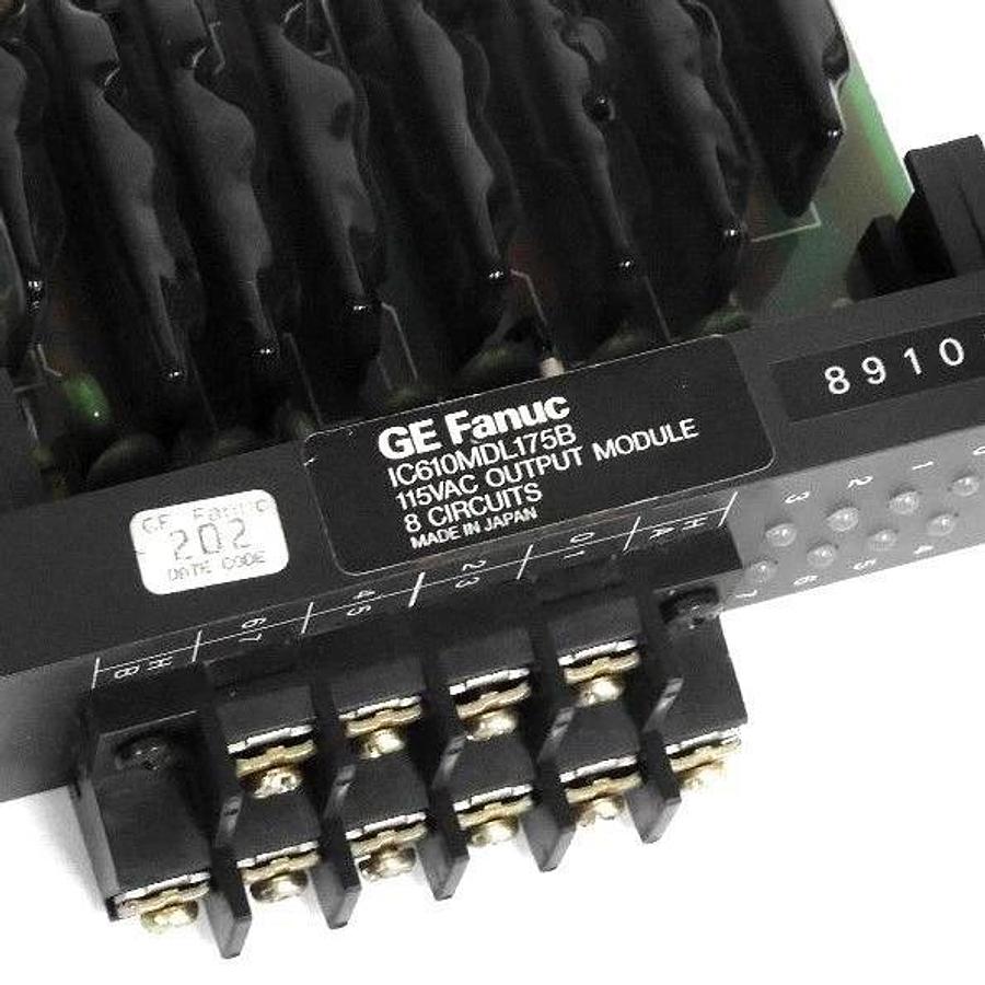 Used GE FANUC IC610CHS110A SERIES ONE PROGRAMMABLE CONTROLLER W/ INPUT & OUTPUT