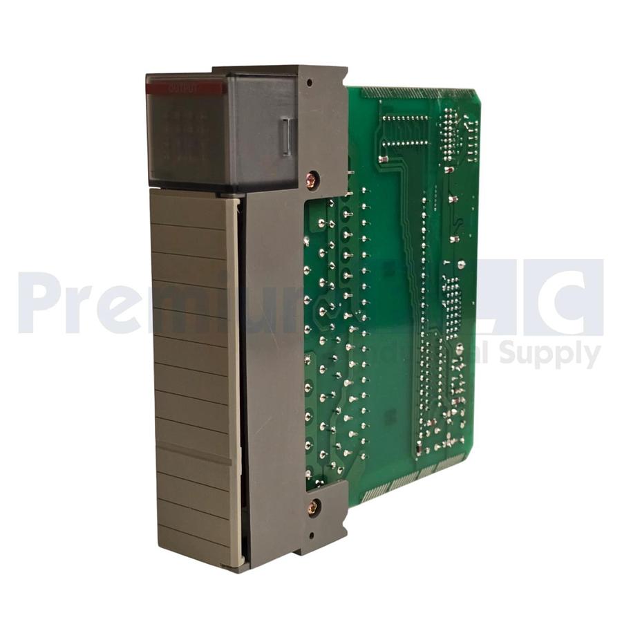 ALLEN BRADLEY 1746-OA16 /C SLC 500 16-PT OUTPUT MODULE 1746-0A16 NSNP (READ)