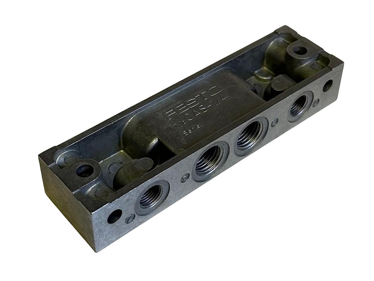 Used NEW FESTO CAS-1/4 / CAS14 PLUG-IN SUB BASE (THREADED PORTS) 5830