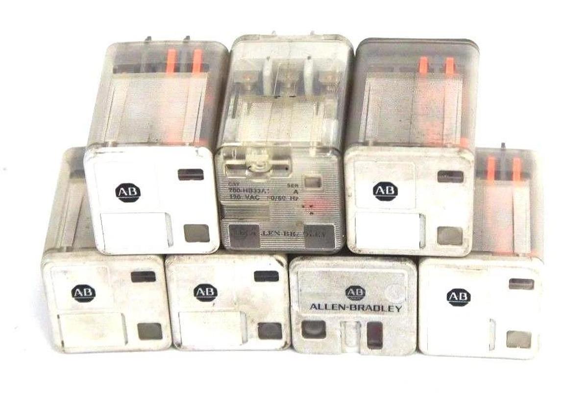 Used LOT OF 7 ALLEN BRADLEY RELAYS 700-HB33A1, 700-HB33Z24, 700-HB32A1, 700-HAX2A2