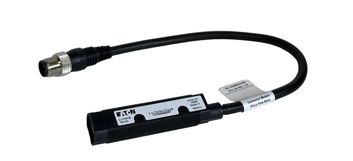 Used NEW EATON 13104AQD07 COMET SERIES A5 PHOTOELECTRIC SENSOR 10-30VDC REFLECTIVE