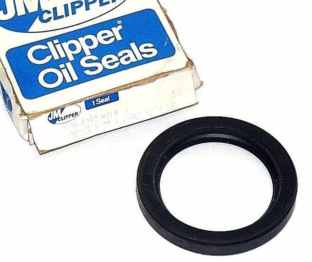 Used NEW JM CLIPPER 0196-9397 OIL SEAL 01969397