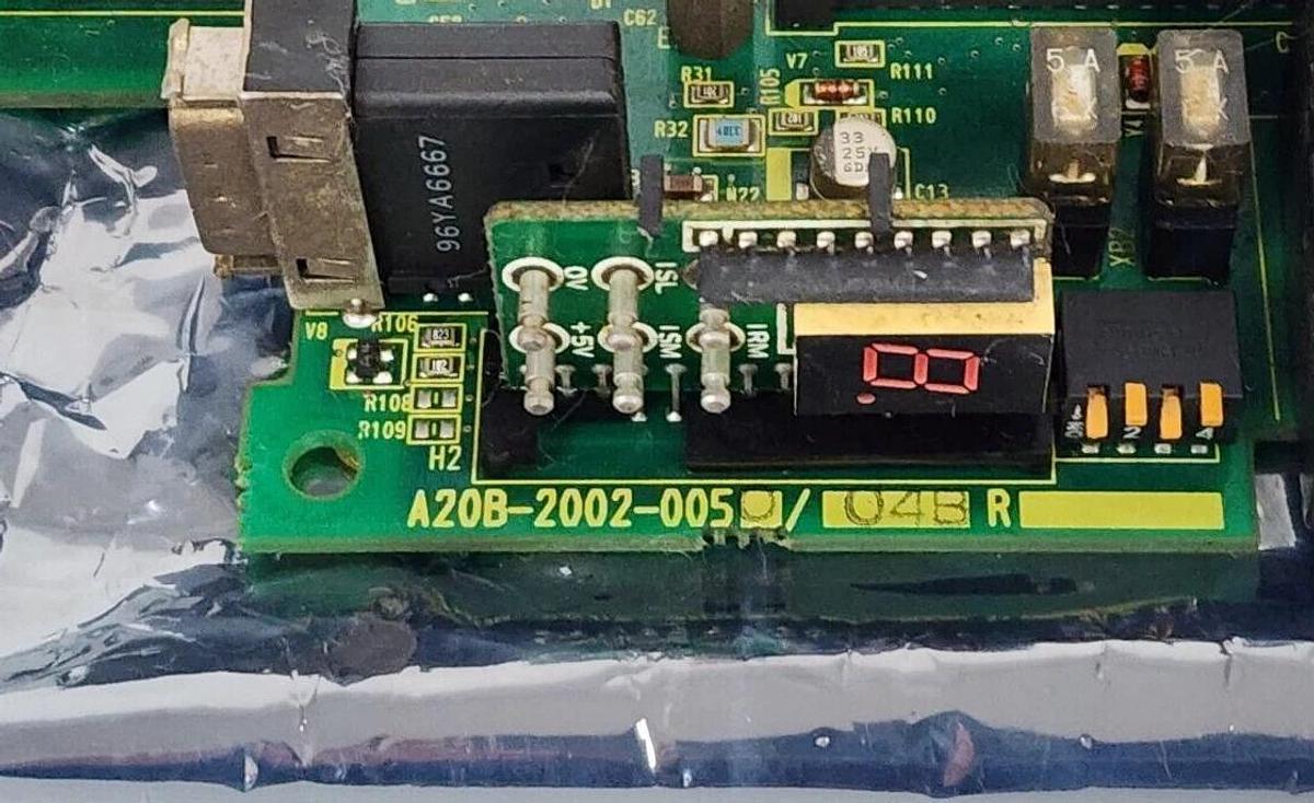 Used FANUC A20B-2002-0050/04B CONTROL BOARD A20B-2002-0050